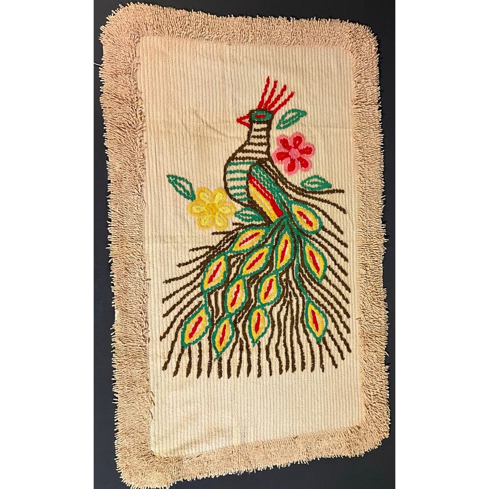Vintage CHENILLE Peacock Rectangular Rug Bathmat Wall Decor 47"x29" Beige